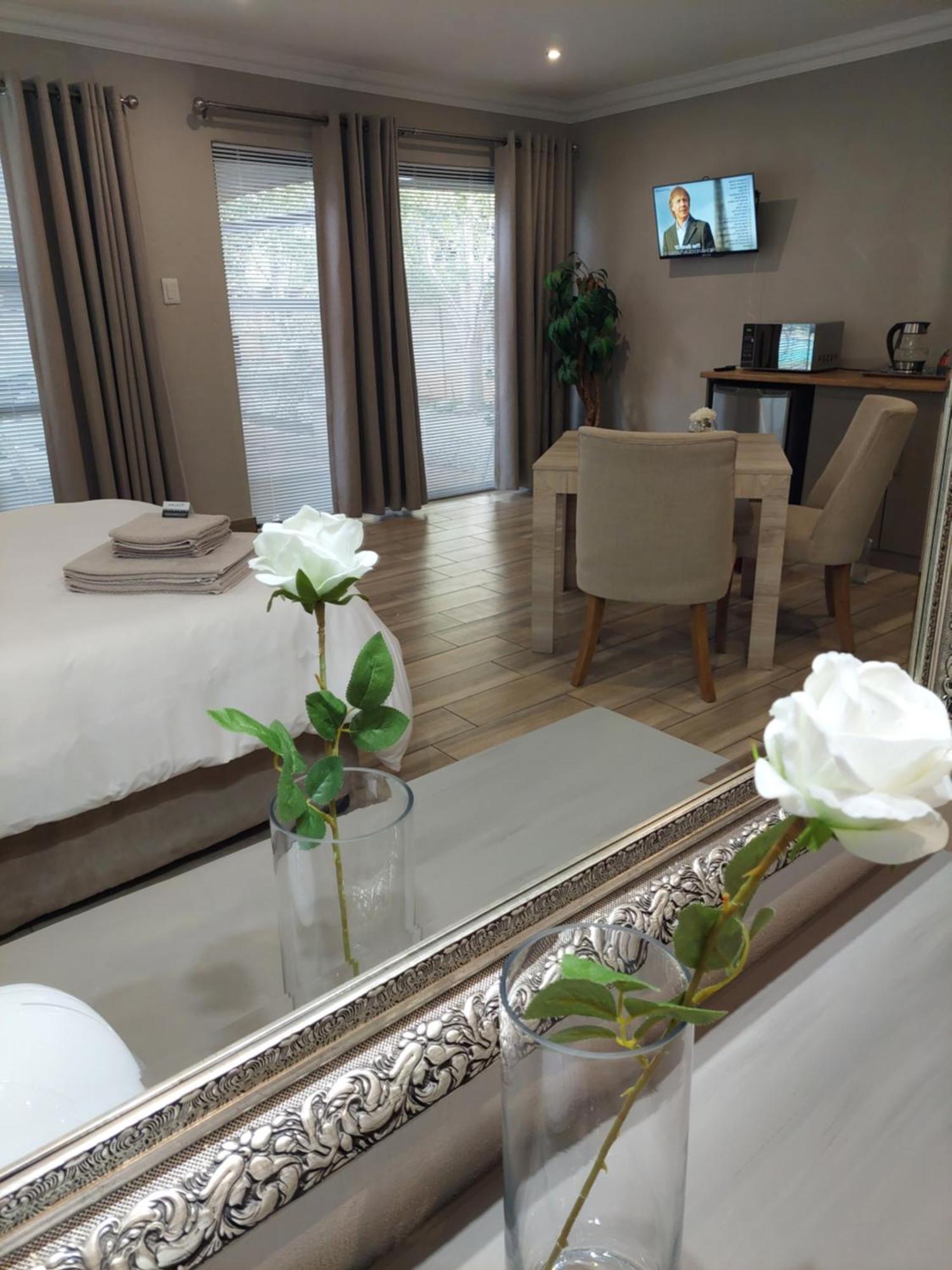 Bed and Breakfast Bella Rosa à Potchefstroom Extérieur photo